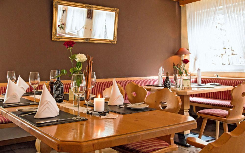 Hotel Restaurant Lindenhof Бад-Ласфе Экстерьер фото